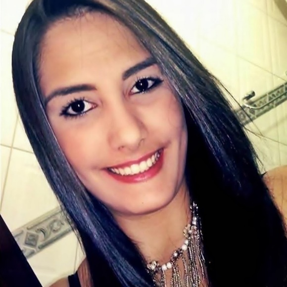 Meet the Posher Other - Meet your Posher, Raissa
